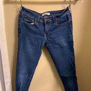 Women’s jeans